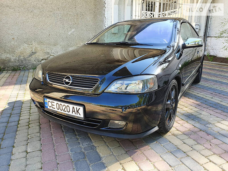 Купе Opel Astra 2004 в Чернівцях