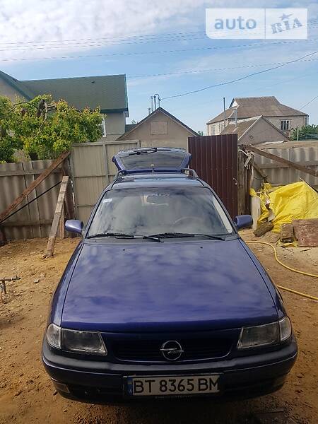 Універсал Opel Astra 1997 в 