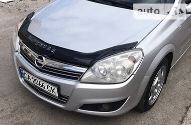 Opel Astra 2008