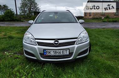 Универсал Opel Astra 2009 в 