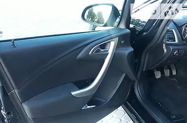 Універсал Opel Astra 2011 в 
