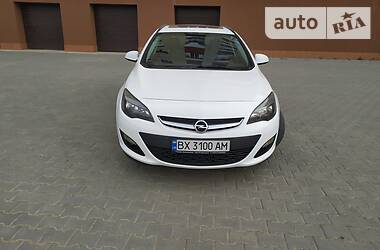 Универсал Opel Astra 2013 в Хмельницком
