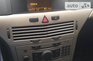 Універсал Opel Astra 2007 в 