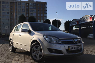 Opel Astra 2008 Opel Astra 2008