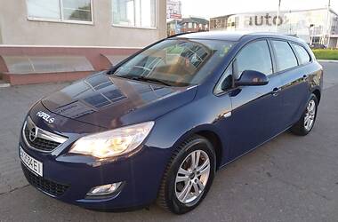 Универсал Opel Astra 2011 в Хмельницком