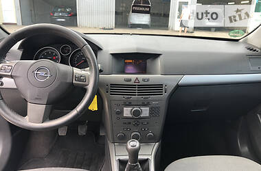 Універсал Opel Astra 2005 в 