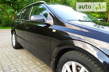 Універсал Opel Astra 2005 в 