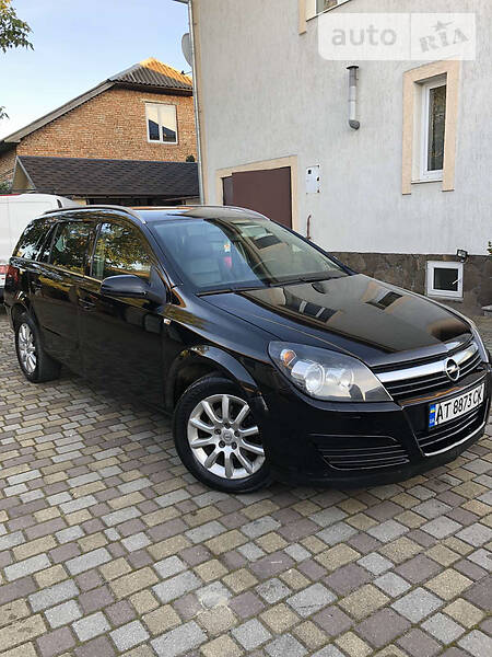 Універсал Opel Astra 2005 в 