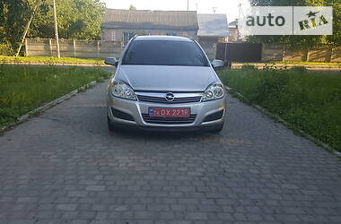 Универсал Opel Astra 2007 в Луцке