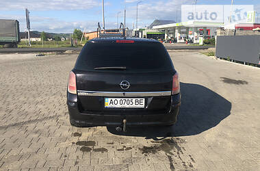 Универсал Opel Astra 2007 в Тячеве