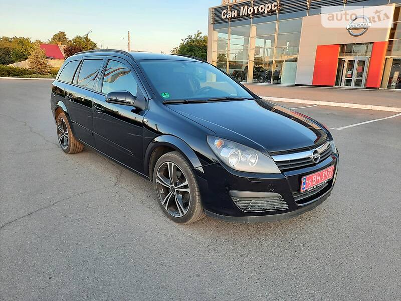 Універсал Opel Astra 2006 в Полтаві
