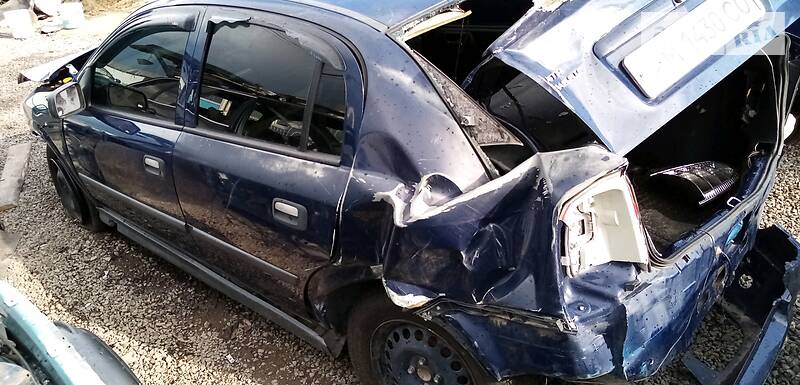 Седан Opel Astra 2007 в Сарнах