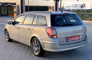 Універсал Opel Astra 2009 в 
