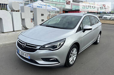 Opel Astra 2017