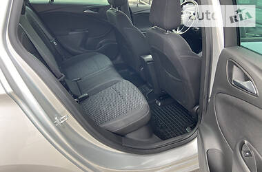 Універсал Opel Astra 2017 в 