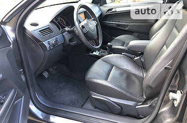 Універсал Opel Astra 2009 в 
