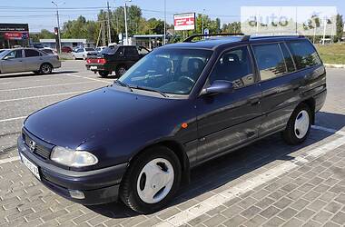 Универсал Opel Astra 1997 в Харькове