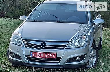 Хэтчбек Opel Astra 2008 в Белой Церкви