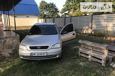 Седан Opel Astra 2007 в Сарнах