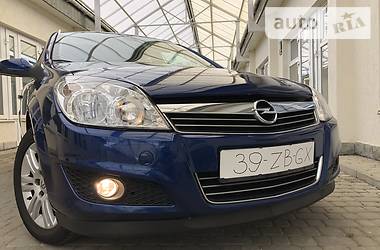 Универсал Opel Astra 2008 в Стрые