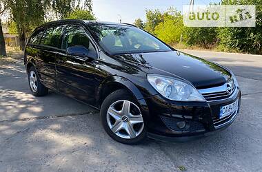 Универсал Opel Astra 2007 в Черкассах