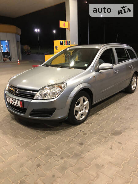 Универсал Opel Astra 2007 в Луцке