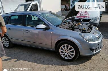 Универсал Opel Astra 2006 в Волновахе