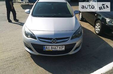 Универсал Opel Astra 2013 в Киеве