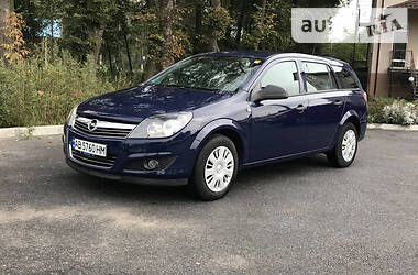 Opel Astra 2010