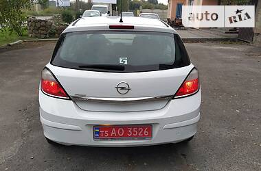 Хетчбек Opel Astra 2005 в Луцьку