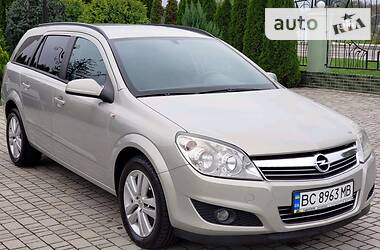 Универсал Opel Astra 2008 в Самборе