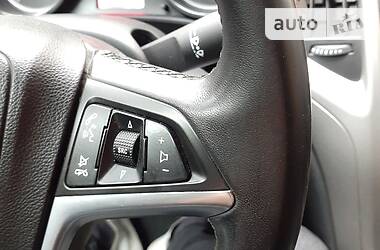 Универсал Opel Astra 2011 в 