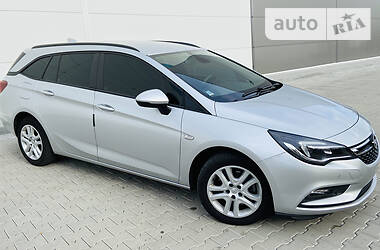 Opel Astra 2016