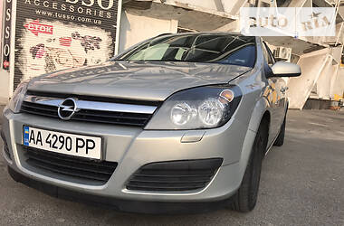 Универсал Opel Astra 2006 в Киеве