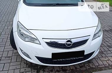 Opel Astra 2012 Opel Astra 2012