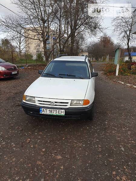 Універсал Opel Astra 1993 в Горохові