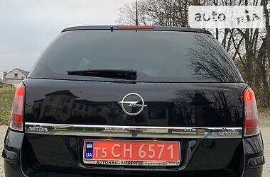 Универсал Opel Astra 2008 в Стрые