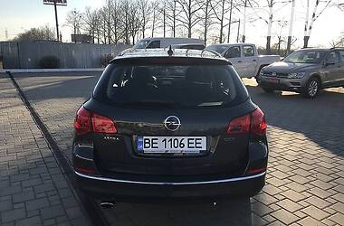 Универсал Opel Astra 2014 в Николаеве