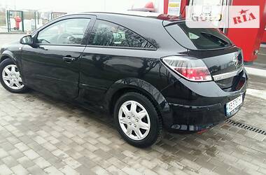 Купе Opel Astra 2008 в Вінниці