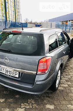 Универсал Opel Astra 2007 в Ивано-Франковске