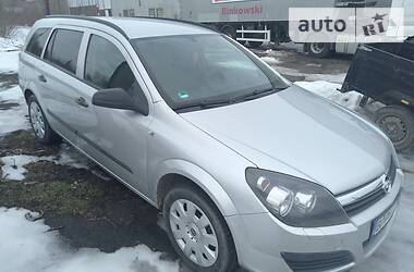 Універсал Opel Astra 2005 в Гусятині