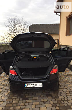 Хэтчбек Opel Astra 2009 в Ивано-Франковске