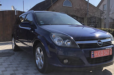 Универсал Opel Astra 2007 в Новой Каховке