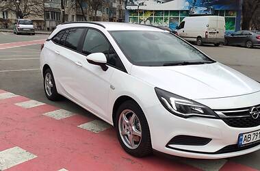 Универсал Opel Astra 2016 в Виннице
