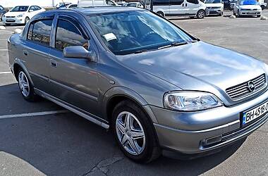 Седан Opel Astra 2001 в Одессе