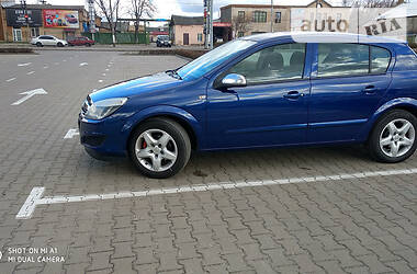 Хэтчбек Opel Astra 2008 в Житомире