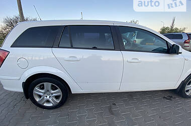 Универсал Opel Astra 2012 в Одессе