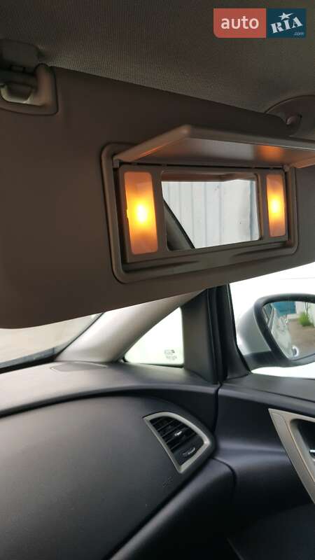 Универсал Opel Astra 2011 в Львове