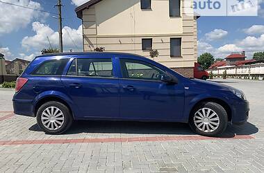 Универсал Opel Astra 2006 в Львове