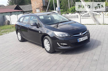 Opel Astra 2013